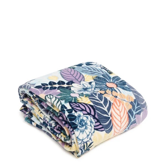 Vera Bradley Palm Floral Outlet Throw Blanket
in Fleece nwt - Picture 1 of 8